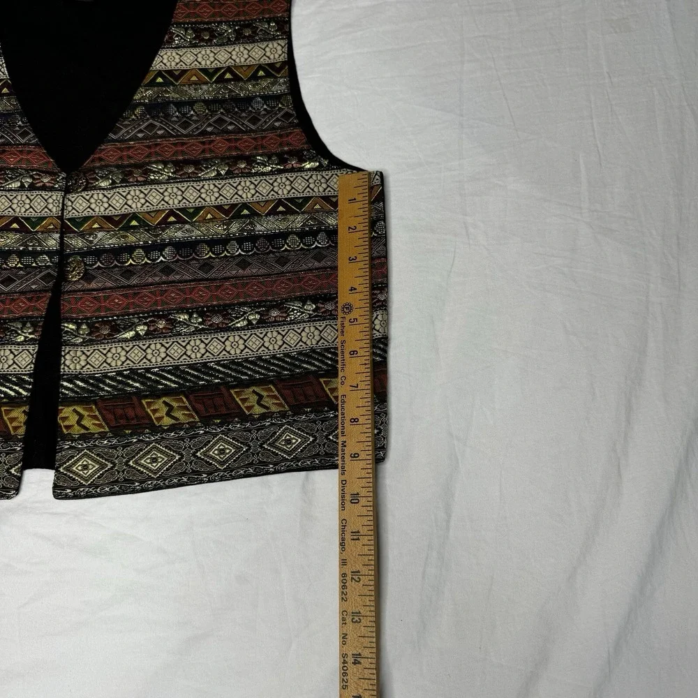 Agapo Striped Carpet Tapestry Shiny Western Button Up Vest Womens Size M Vintage